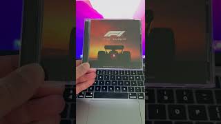 I Listen To Music Without An Internet Connection - I Bought Apple's First Audio CD