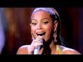 After Les Choristes (2004) was nominated for Best Foreign Language Film, Beyoncé was chosen to sing its original song at the Oscars in French. She was criticized so badly for her accent, French singer Julie Delphy said it sounded like she was crooning in strong Chinese.