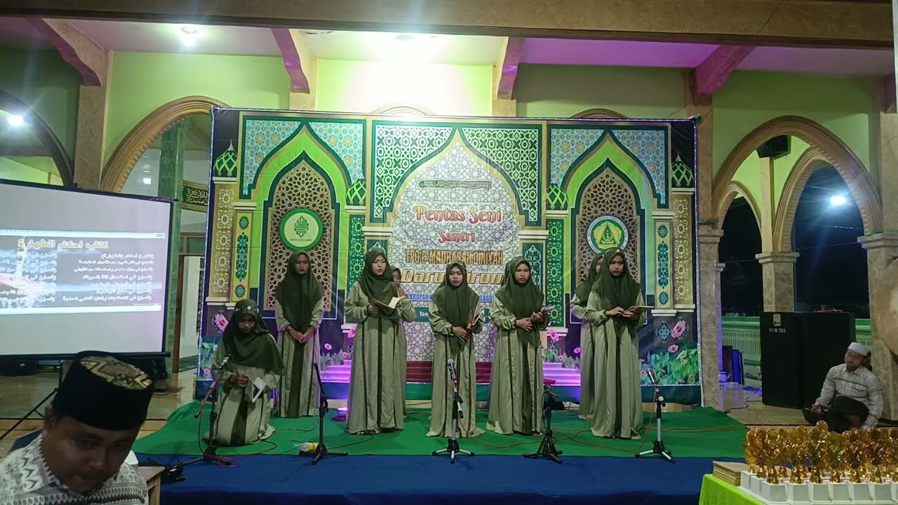 PANTAS SENI SANTRI KE 2 TPQ & MADRASAH DARUL KIROM. 