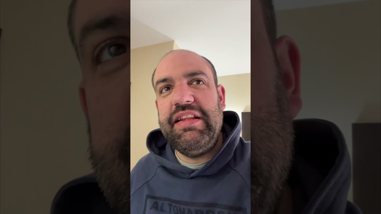 Venden casa del año 1.800 🙃 — Transcript