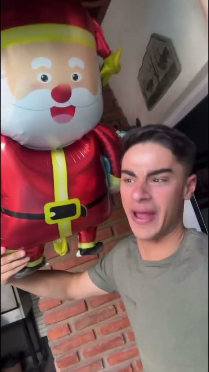 PORQUE TANTA DECORACIÓN NAVIDEÑA?????