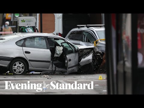 Stamford Hill crash: Five injured after car mounts pavement and ploughs into pedestrians in London