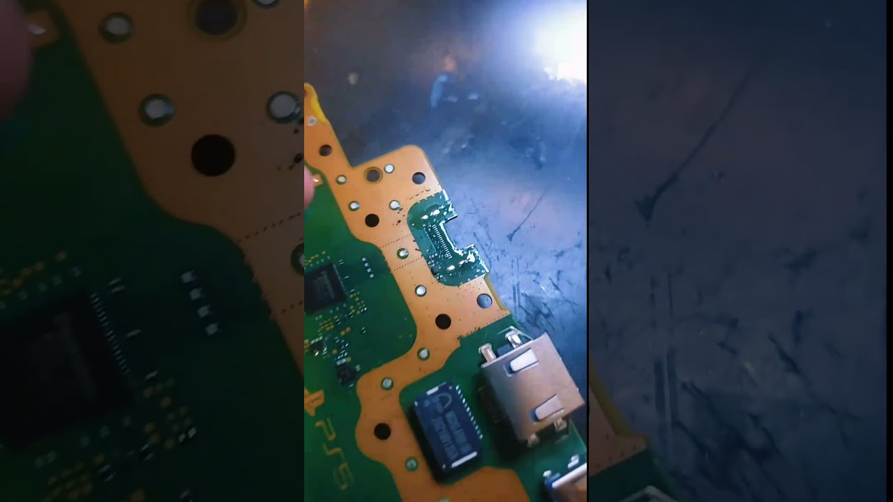 PlayStation 5 HDMI Repair Roach Edition Ps5