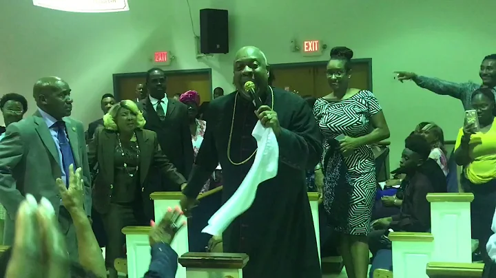 Bishop Eric Figueroa Sr. preaches at Beth-El Temple