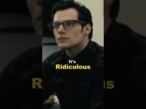 لماذا لا يتعرف أحد على كلارك كينت بدون نظارته شورت سوبرمان