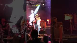 LA MALDITA VECINDAD EN LA LAZ BCS#bailongo