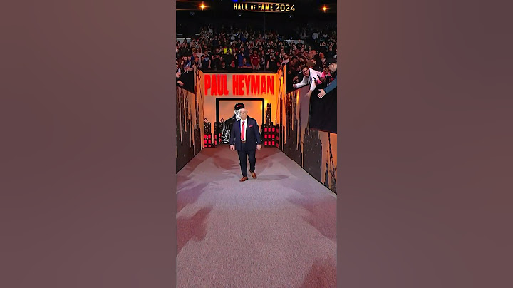 Paul Heyman makes his #WWEHOF entrance in Philadelphia!