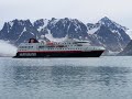 Whole Hurtigruten MS Spitsbergen cruise review: The Ultimate Svalbard Expedition (HD) - Polar Bears!