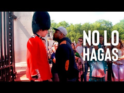 Nunca hagas enojar a un guardia real