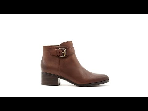 naturalizer ankle boots