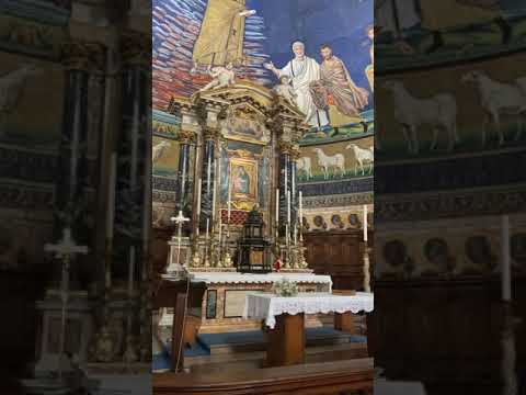 Video: Church of Cosmas and Damian on Maroseyka description and photos - Russia - Moscow: Moscow