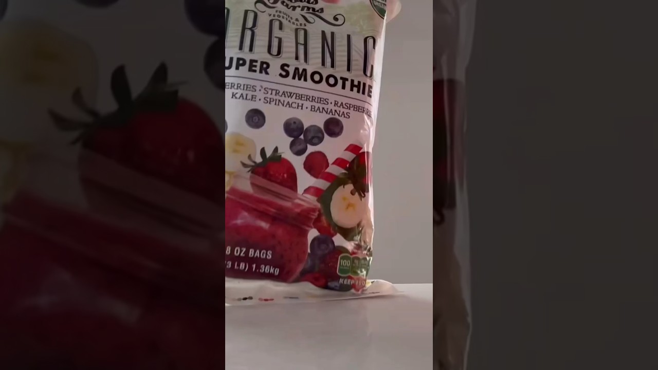 Trying Costco Super Smoothie Packs!
