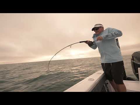 Slow Pitch Jigging: Your Rod MATTERS #saltwaterfishing #slowpitchjigging