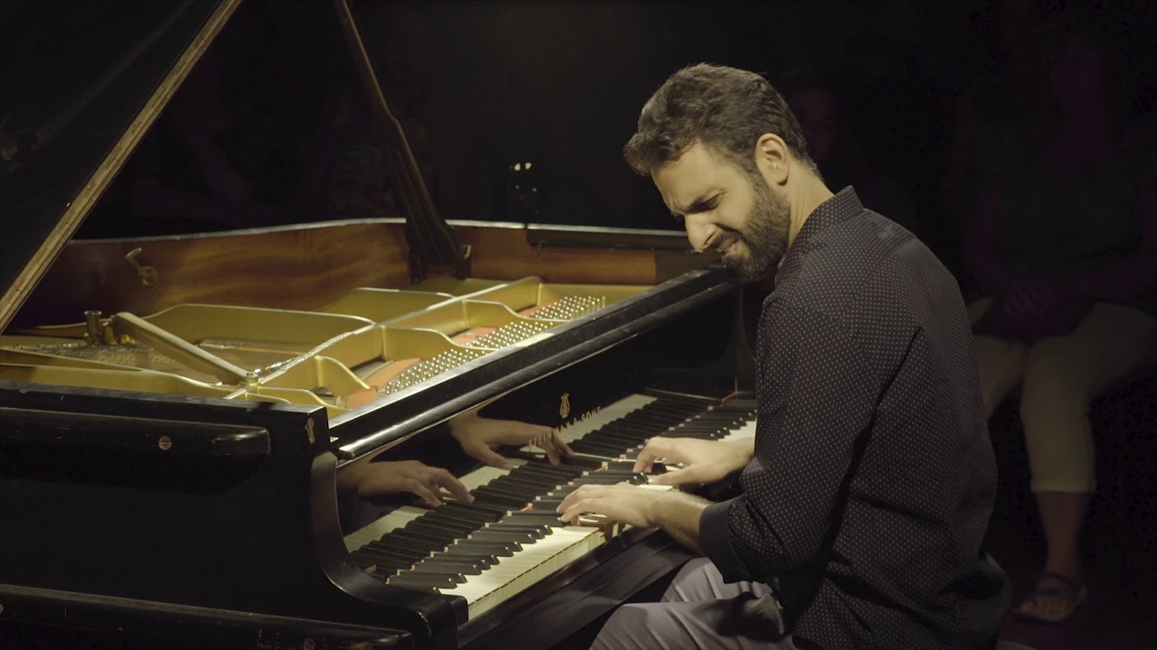 Tamir Leibovich - Live - Something/Across the Universe (The Beatles)