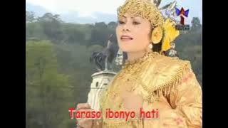 Lagu Minang Elvia - Malang Bacinto [ ] [HD   720p]