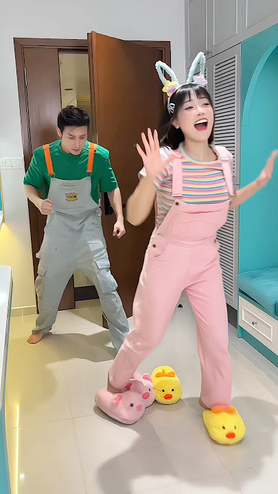 I wore the wrong shoes π₯π· #funny #shorts