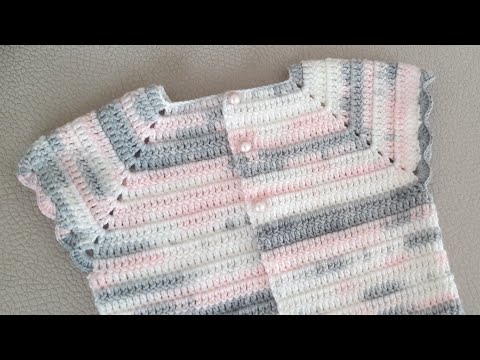 Tığ İşi Kolay Bebek Yeleği Yapılışı 🐣 Very Easy Crocheting Baby Sweater DIY Pattern Design
