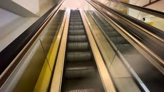 1991 O&K KONE single file escalators at Forum The Shopping Mall