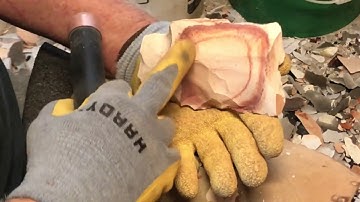 How to Get Rid of Square Edges and High Points Using Percussion - www.GoKnapping.com