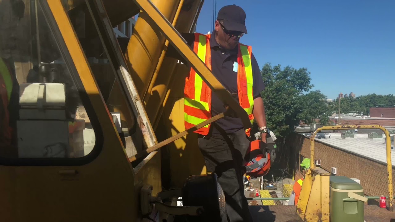 MTA Track Workers Working On Elevated N/W Lines in NYC (September 25th &  26th, 2021) - YouTube