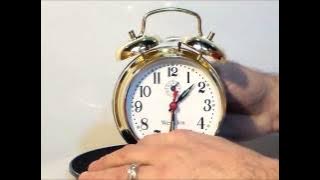 Westclox 15396 Classic Twin Bell Wind Up Alarm Clock