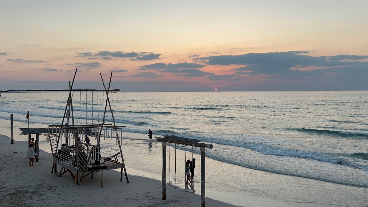 Maslamani - Fading Horizons Sunset Hour (Kitesurf Beach UAQ)