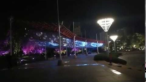 3D LED curtain display screen with interactive function