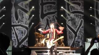Youngblood (fuck you I&#39;m from Auckland!) - Green Day Auckland 13th May 2017