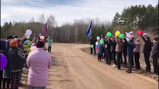 Трогательная встреча бойца с мамой в Башкирии Все односельчане встретили участника СВО Дмитрия. 2023