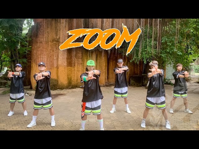 ZOOM by Jessie | Zumba | Dance Workout | TML Crew Raja Leoncito class=