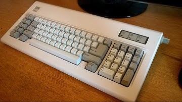 IBM AT Model F review (capacitive buckling springs)