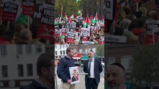 'Anti-semitism at disgraceful levels in this country!' Jewish locals react to Miliband's sanctions 🔴