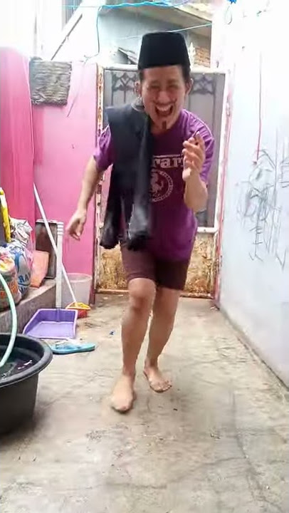 GAIRAH MAMA MUDA OZAN