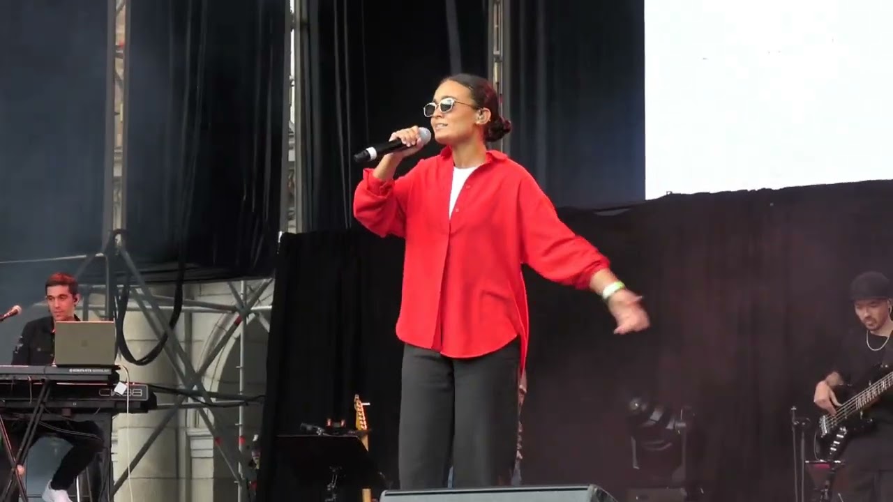 Marta Santos - Las cosas pequeñitas (Fiestas de San Isidro 2024) Plaza Mayor de Madrid