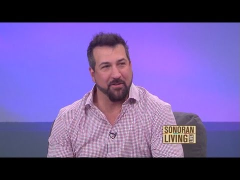 Joey Fatone hosts "My Family Recipe Rocks"