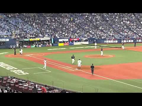 小田裕也選手　サヨナラバスター