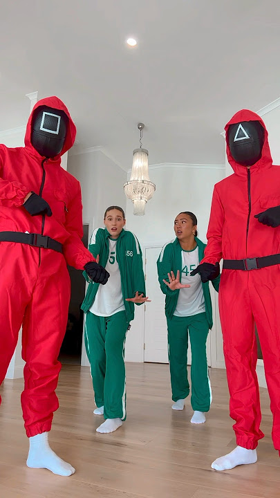 WHO HAS SEEN THE NEW SEASON OF SQUID GAME!? 🦑🎮 - #dance #trend #viral #funny #squidgame #shorts