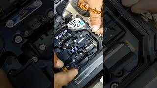 Aise Hoti Hai Fiber Splice! ⚙️ #shorts #trendingshorts