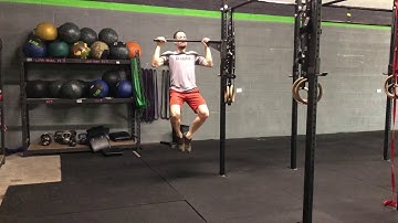 Demo: Jumping Pull-up with Slow Negative