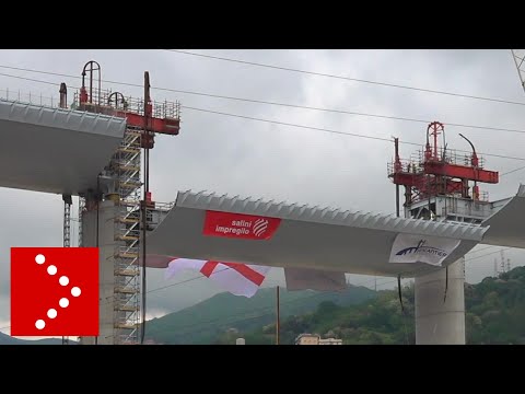 Nuovo ponte di Genova, la salita dell'ultimo impalcato nelle immagini velocizzate: il timelapse