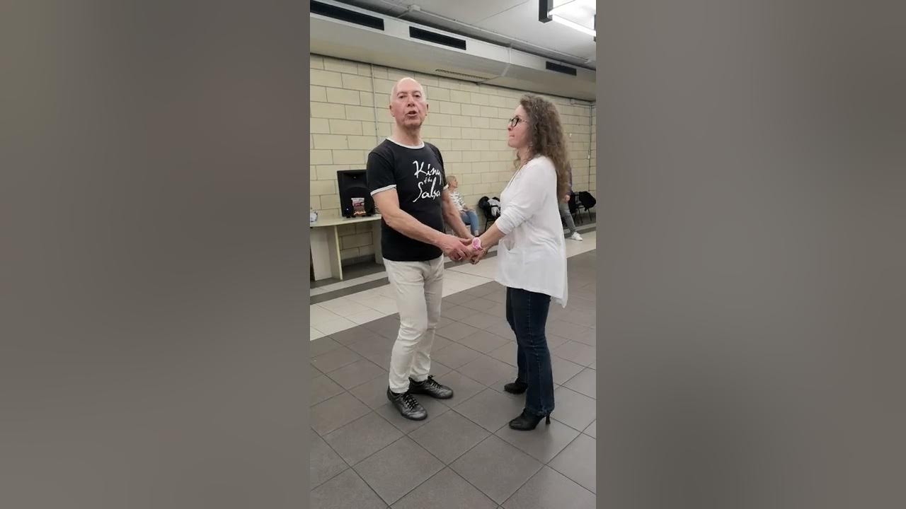 Bachata pasitos corso King of salsa Basiano (MI) YouTube