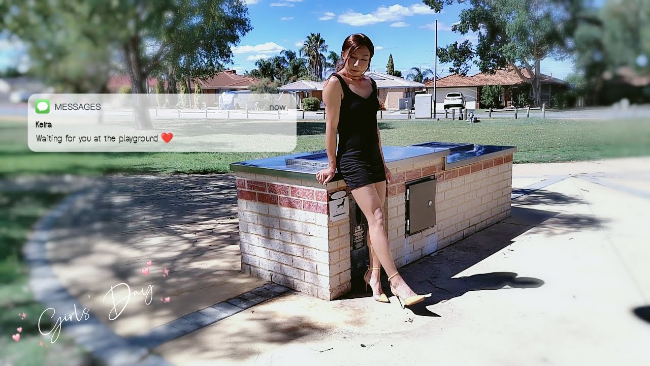 Crossdressing time🎉 Play with me at the park ❤️