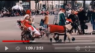A Cali Xmas parade in LAJOLLA.  3 hours in 3 second videos. Merry Xmas.