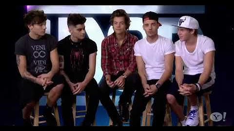 louis reacting to harry talking about his first kiss