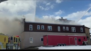 9 residents displaced, 2 firefighters injured after Virginia apartment fire