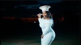 Master KG x Nkosazana Daughter - Ngibambele (Ft. Nobuhle) 