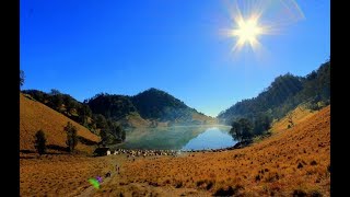 MAHAMERU DAN KEINDAHAN RANUKUMBOLO