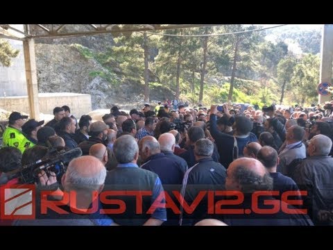 შალვა ნათელაშვილი ტაქსის მძღოლებს სოლიდარობას უცხადებს