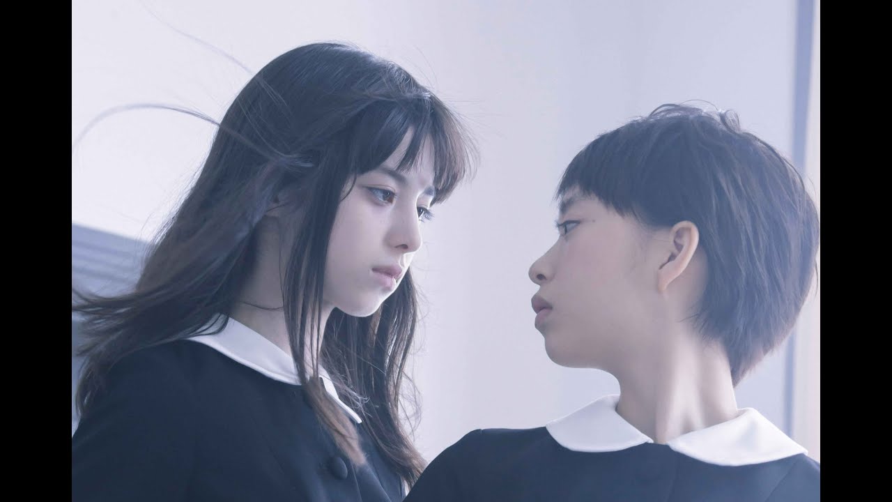 荻原みのり ドラマ アイズ で下着姿に 胸の谷間全開の写真を公開しファン歓喜 芸能パラダイス速報