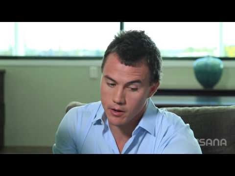 USANA's Jordan Kemper  Prospecting with the Health & Freedom Newspaper   USANA Video